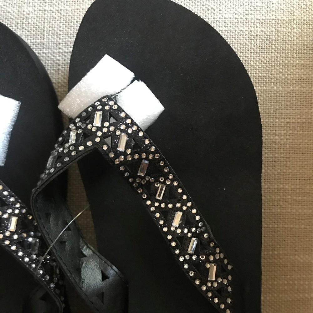 Cammie Rhinestone Cut Out Glitter Wedge Flip Flop